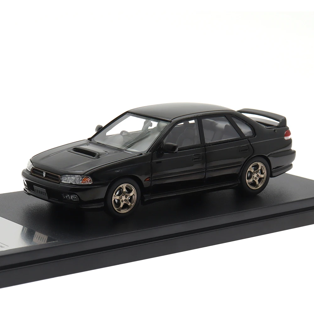 Subaru Legacy RS 1997 1/43 Scale Model White 7 Subaru Legacy RS 1997 1/43 Scale Model White - Image 7
