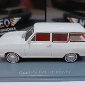 Vintage 1971 Opel Kadett B Caravan Diecast Model 5 Sccc8c92fde5c4eaba404fb8215313f21w