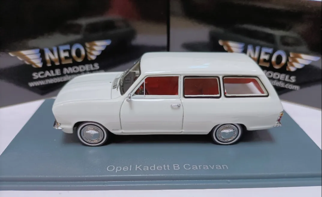 Vintage 1971 Opel Kadett B Caravan Diecast Model 2 Vintage 1971 Opel Kadett B Caravan Diecast Model - Image 2