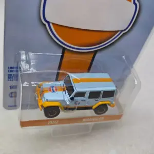2012 Jeep Wrangler Diecast Model 1/64 Scale 9 Sccd81fdf2a264bb2af0c4c6a37145d6bg