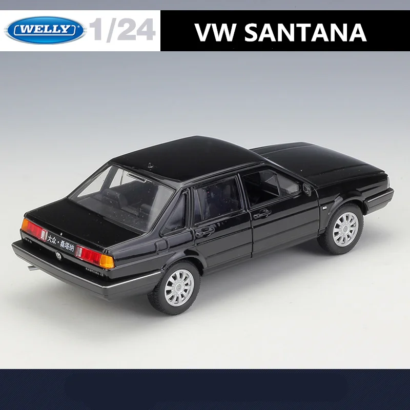 1:24 Scale Volkswagen Santana Car Model 6 1:24 Scale Volkswagen Santana Car Model - Image 6