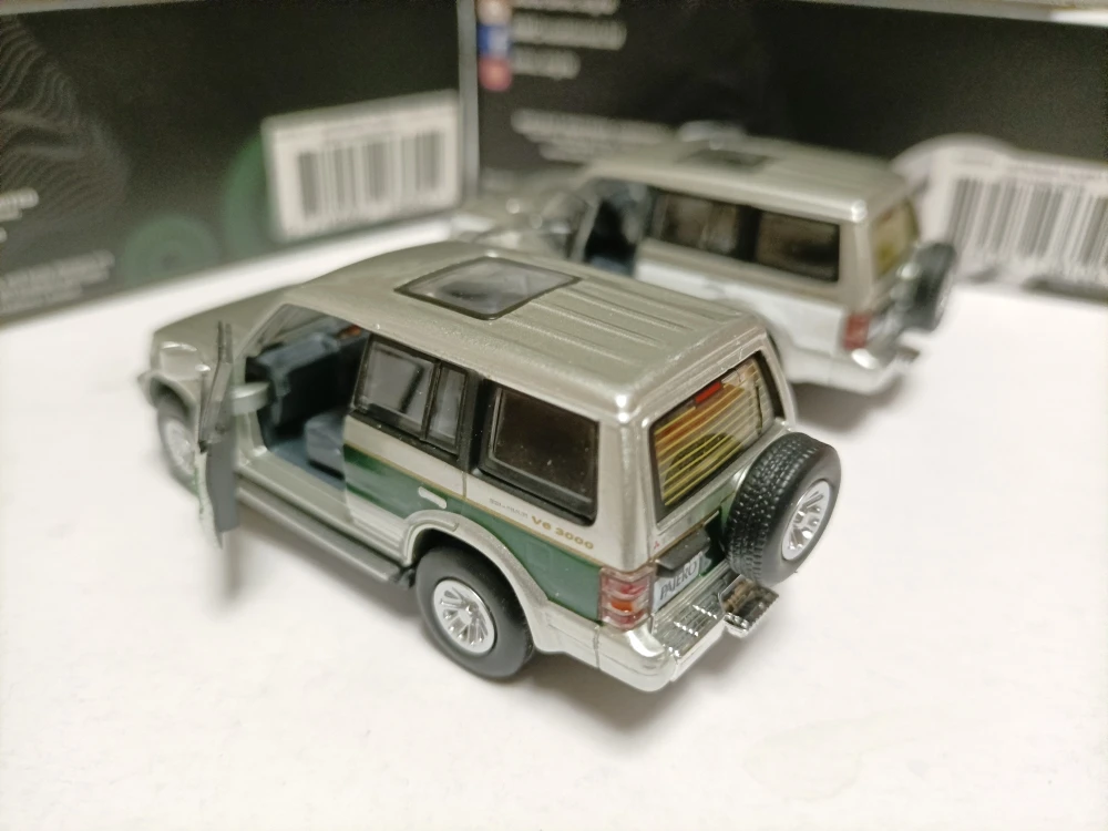 Scaled Mitsubishi Pajero Model for Collectors 3 Scaled Mitsubishi Pajero Model for Collectors - Image 3