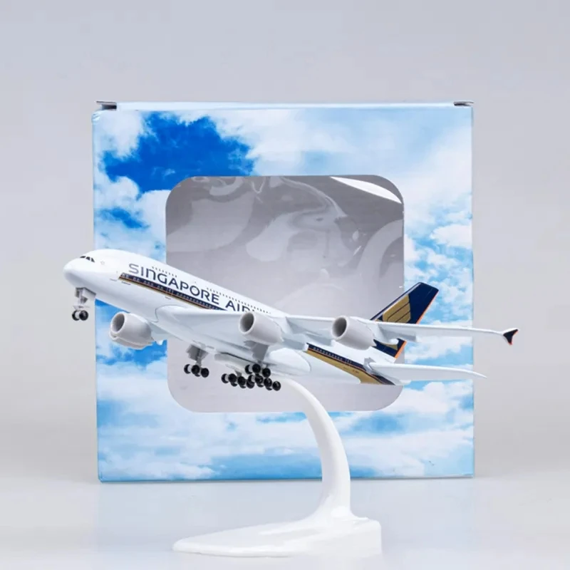 Singapore Airlines A380 Diecast Model, 20cm 2 Singapore Airlines A380 Diecast Model, 20cm - Image 2