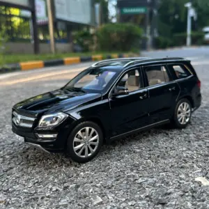 Black Diecast Mercedes-Benz GL500 SUV Model 8 Scf52a257afc24832ae415b06c24a4fafq