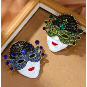 Glamorous Angel Brooch with Rhinestones 13 Scf6d94c83089452b8712e0c31096aa87g