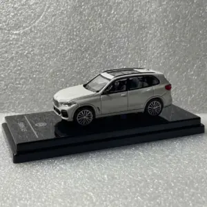 Dark Blue BMW X5 G05 1/64 Scale Die-Cast Model 15 Sd00909a2bf634c4d9a660de0dbed3555T