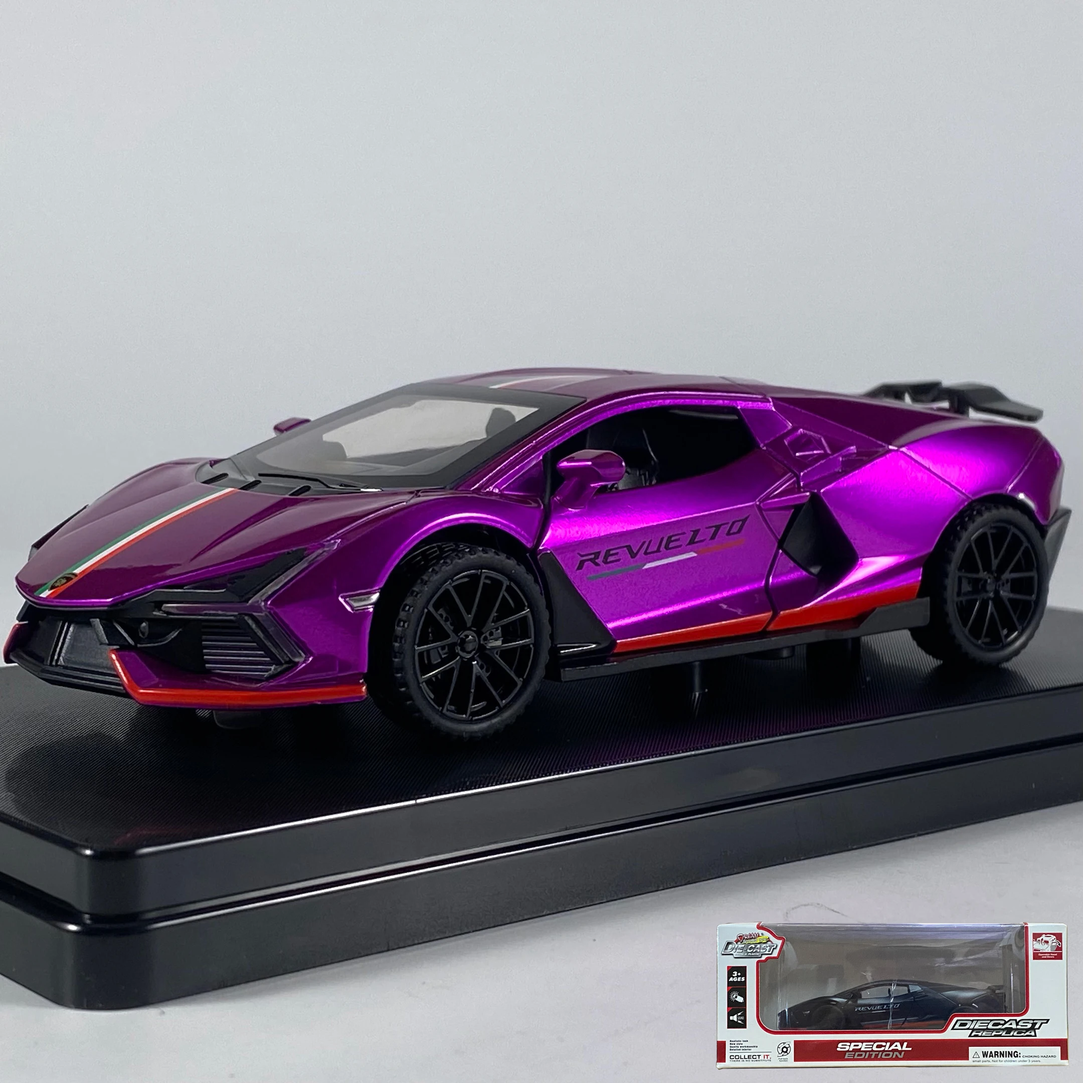 1:32 Scale Diecast Racing Car Model 9 1:32 Scale Diecast Racing Car Model - Image 9
