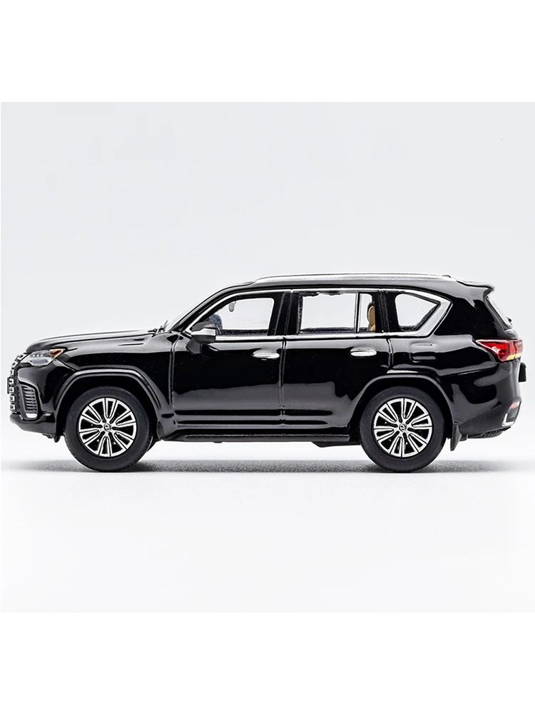 1:64 Scale Lexus LX600 Diecast Model 2 1:64 Scale Lexus LX600 Diecast Model - Image 2