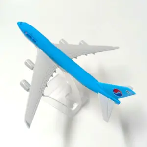 Boeing 747 Diecast Model 1/400 Scale 10 Sd0d66ebf3ed34bfb8cb96d6d905bae74l