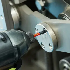 Sd0e227deee4a41eb828b5ce33ae999f47