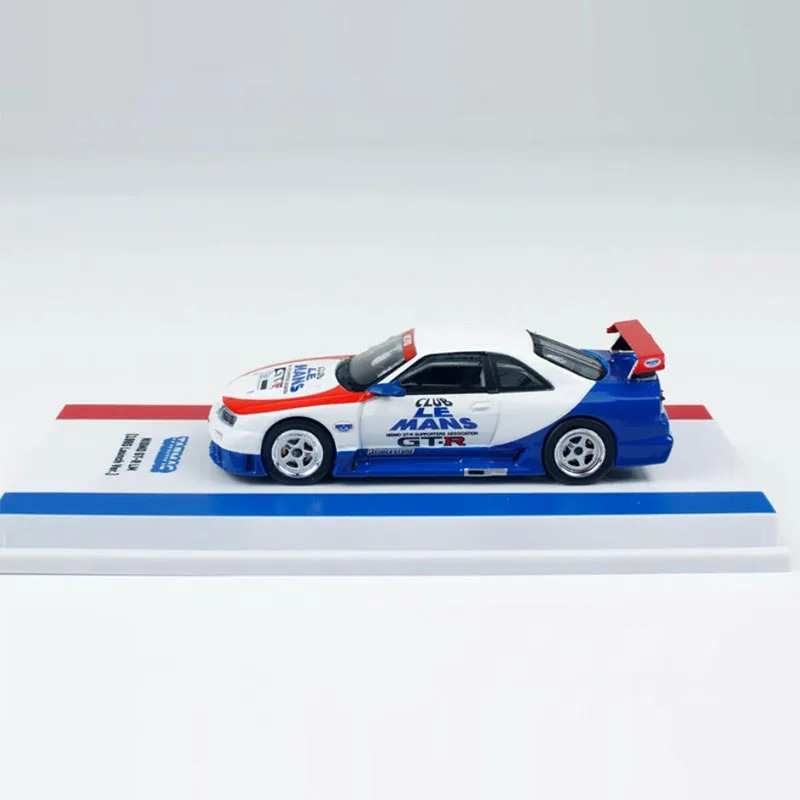 NISMO GTR LM 1:64 Diecast Model Car 2 NISMO GTR LM 1:64 Diecast Model Car - Image 2