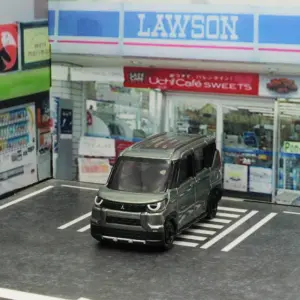 Miniature Mitsubishi Delica Takara Tomy 7cm Green 9 Sd1917b8d90b145bea9aeb93e18a7b95bS