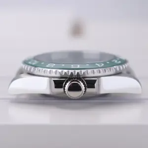 Sd1d941b6850f40d8b44e1076957c3109b