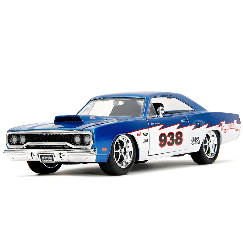 1970 Plymouth Road Runner Diecast Model 3 1970 Plymouth Road Runner Diecast Model - Image 3