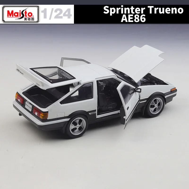 Toyota Sprinter Trueno AE86 Diecast Model 1:24 Scale 5 Toyota Sprinter Trueno AE86 Diecast Model 1:24 Scale - Image 5