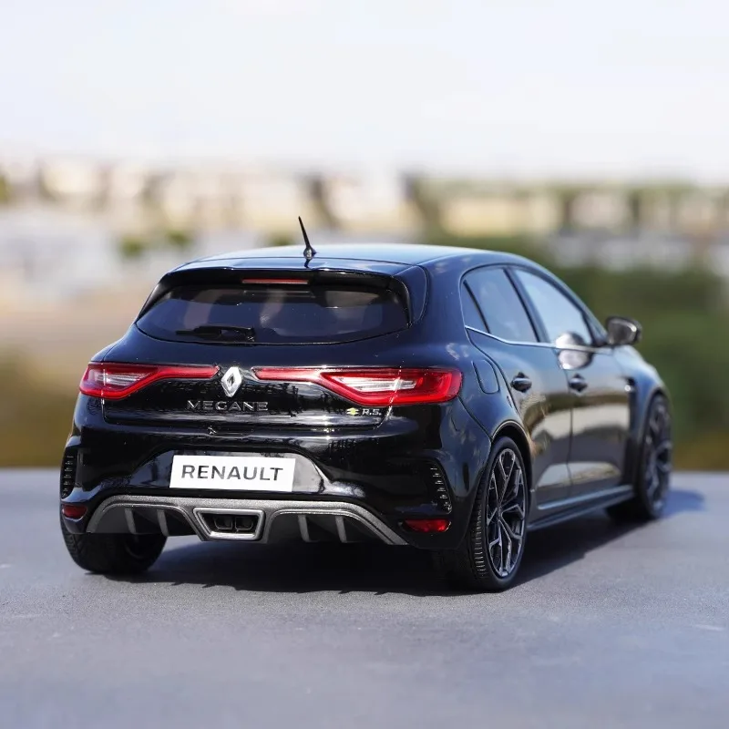 Black Renault Megane RS 1:18 Diecast Model 6 Black Renault Megane RS 1:18 Diecast Model - Image 6