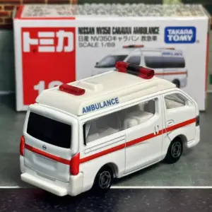Takara Tomy Nissan NV350 Ambulance Model 1:64 Scale 8 Sd5759c339c3b4c8ba4d297a0f9ae1d3cR