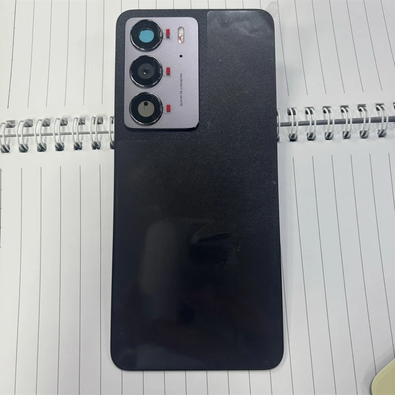 Realme C75 Replacement Back Cover in Gold and Black 6 Realme C75 Replacement Back Cover in Gold and Black - Image 6