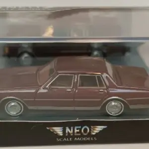 Chevrolet Caprice Classic 1:87 Diecast Model 8 Sd6b0cbad0f8b46cd90590441aba29330N