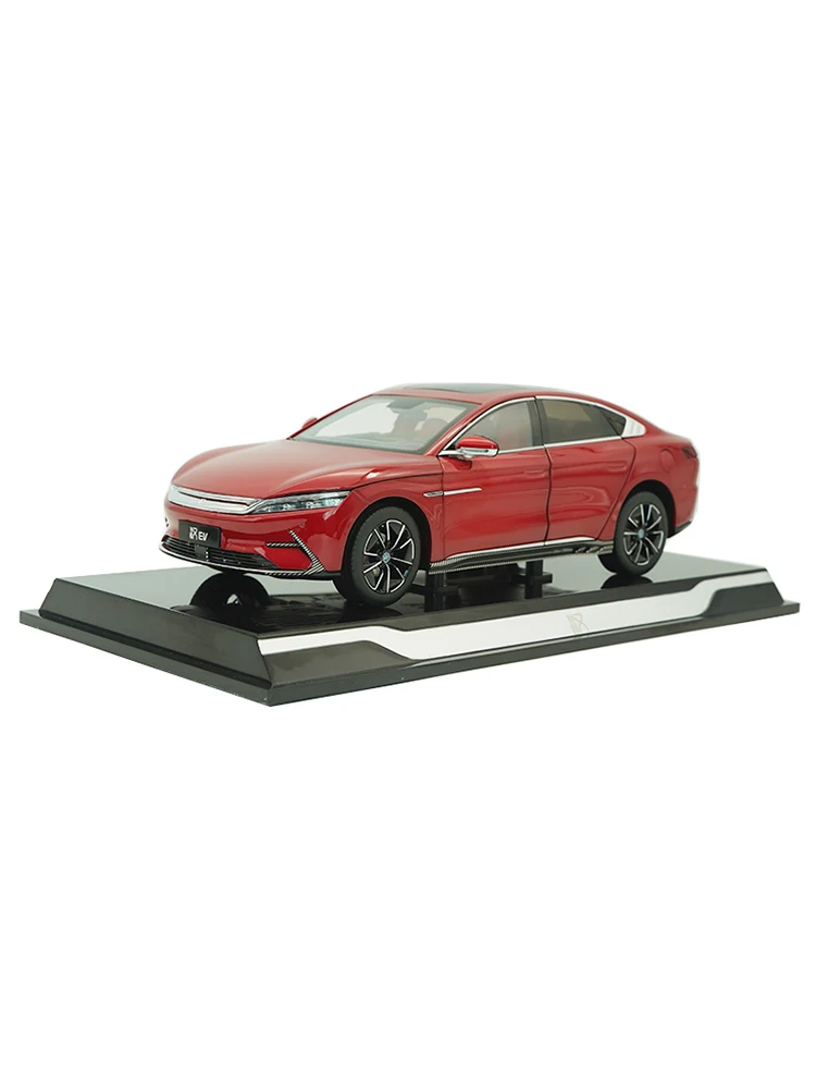 BYD Han EV 1:18 Scale Diecast Model Car 5 BYD Han EV 1:18 Scale Diecast Model Car - Image 5