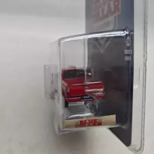 Red 2018 Titan XD Pro 4X Diecast Model 10 Sd7846183f5a04e56bf36eedb87278284g