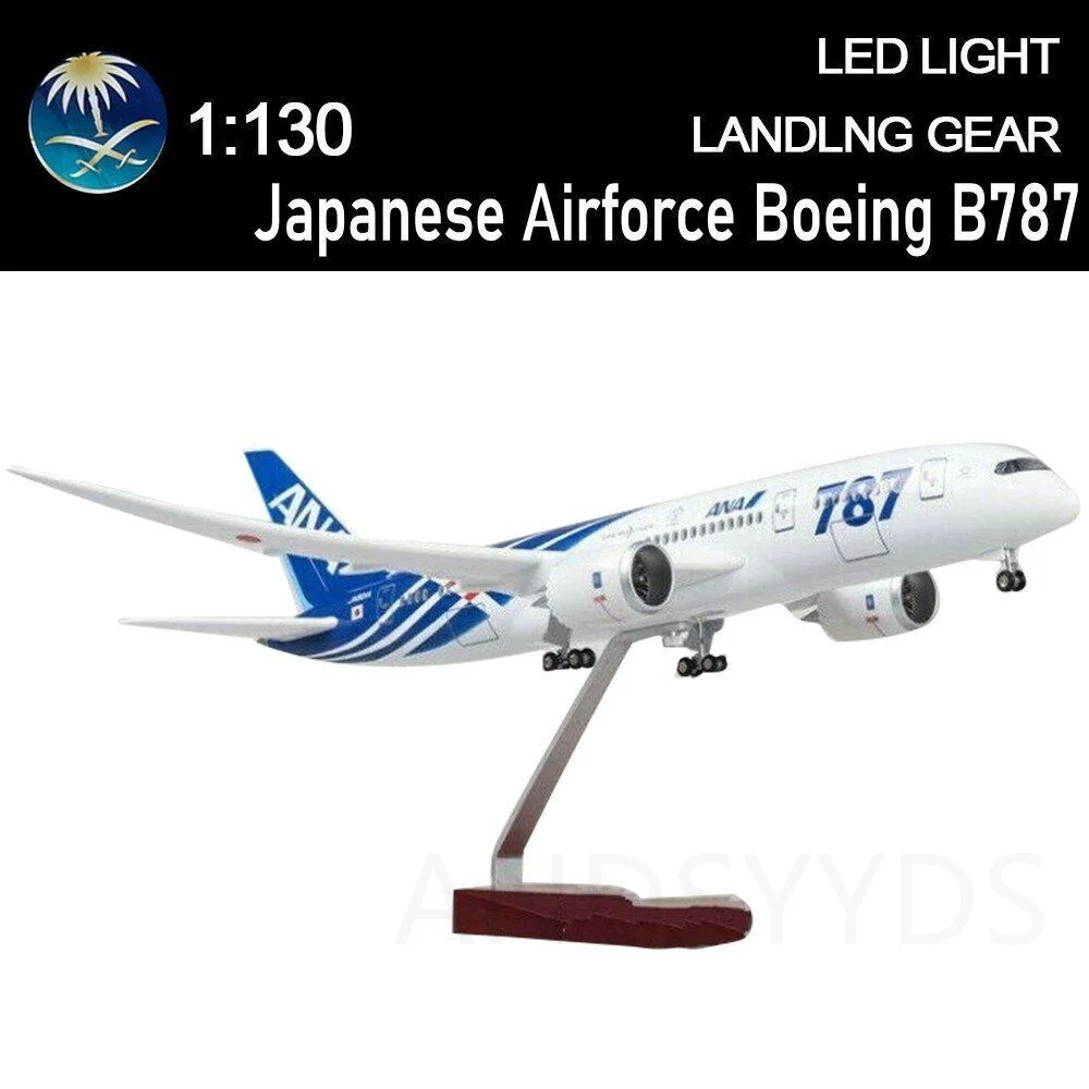 Boeing 787 1/130 Scale Diecast Model Aircraft 4 Boeing 787 1/130 Scale Diecast Model Aircraft - Image 4