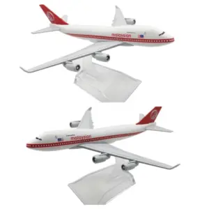 Malaysia Airways Boeing B747 Model 1/400 Scale 9 Sd7d45fe58f35465da5f55ab326b0938aX