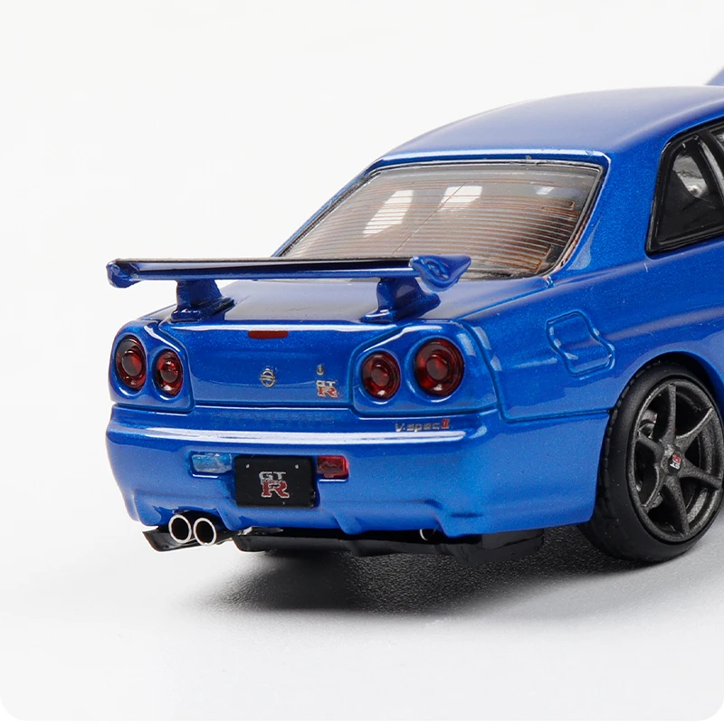 Nissan Skyline GTR34 V-SPEC 1:64 Diecast Model 4 Nissan Skyline GTR34 V-SPEC 1:64 Diecast Model - Image 4