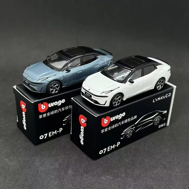 Lynk & Co 07 EM-P Miniature Model 3 Lynk & Co 07 EM-P Miniature Model - Image 3