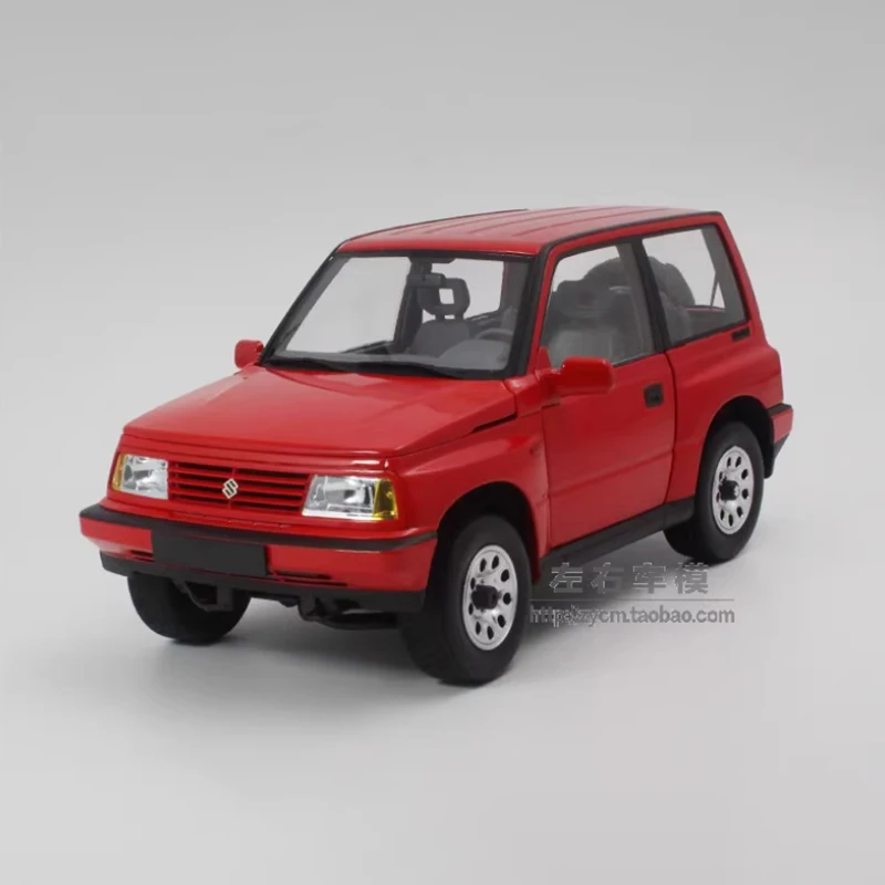 Suzuki Vitara Escudo 1:18 Scale Model Collection 4 Suzuki Vitara Escudo 1:18 Scale Model Collection - Image 4