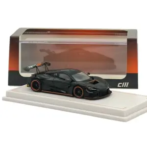 Sd8f7e942e31144b987479d7d2338d652W