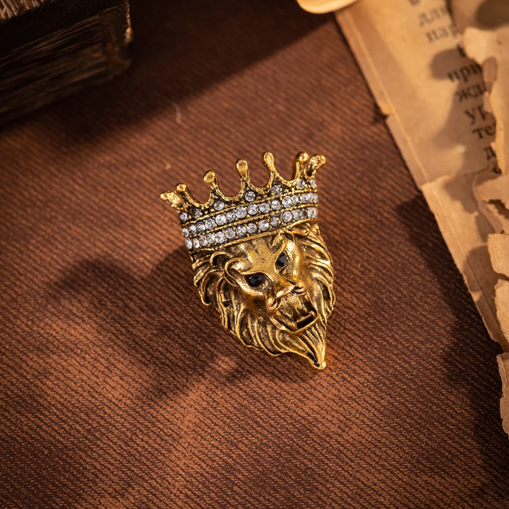 Fierce Lion Head Brooch in Gold and Silver 4 Fierce Lion Head Brooch in Gold and Silver - Image 4