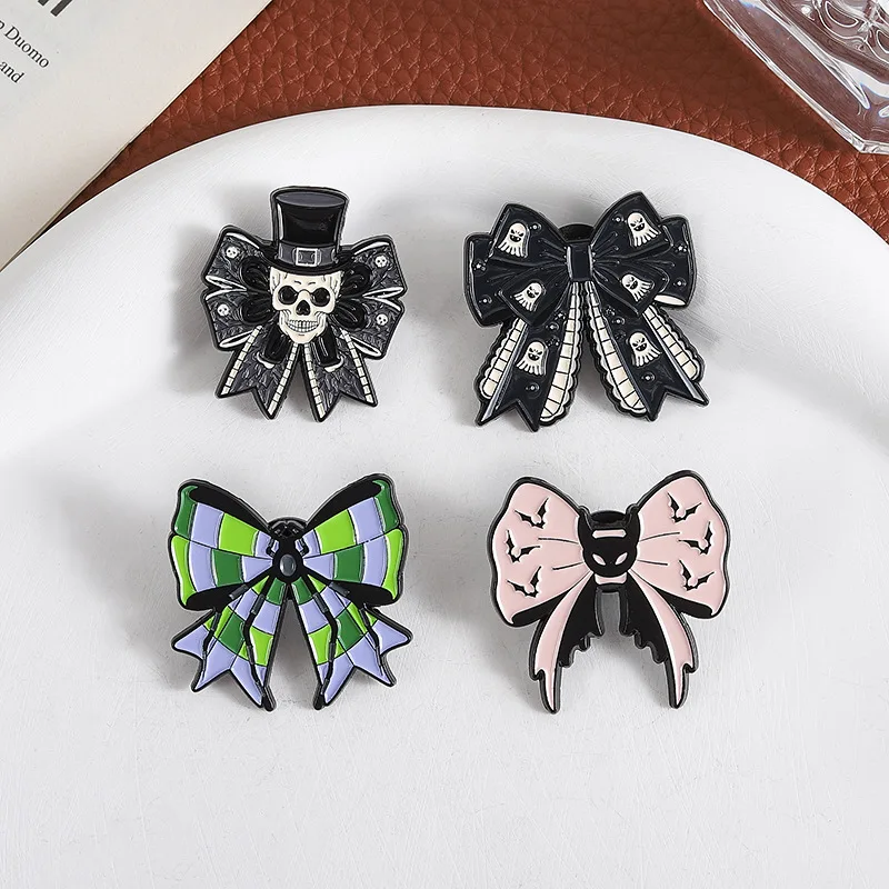 Gothic Dark Bow Brooch with Skull Motifs 4 Gothic Dark Bow Brooch with Skull Motifs - Image 4