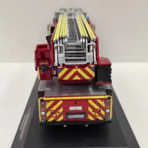 Sd9a444381bd44c989503f400506501aaD