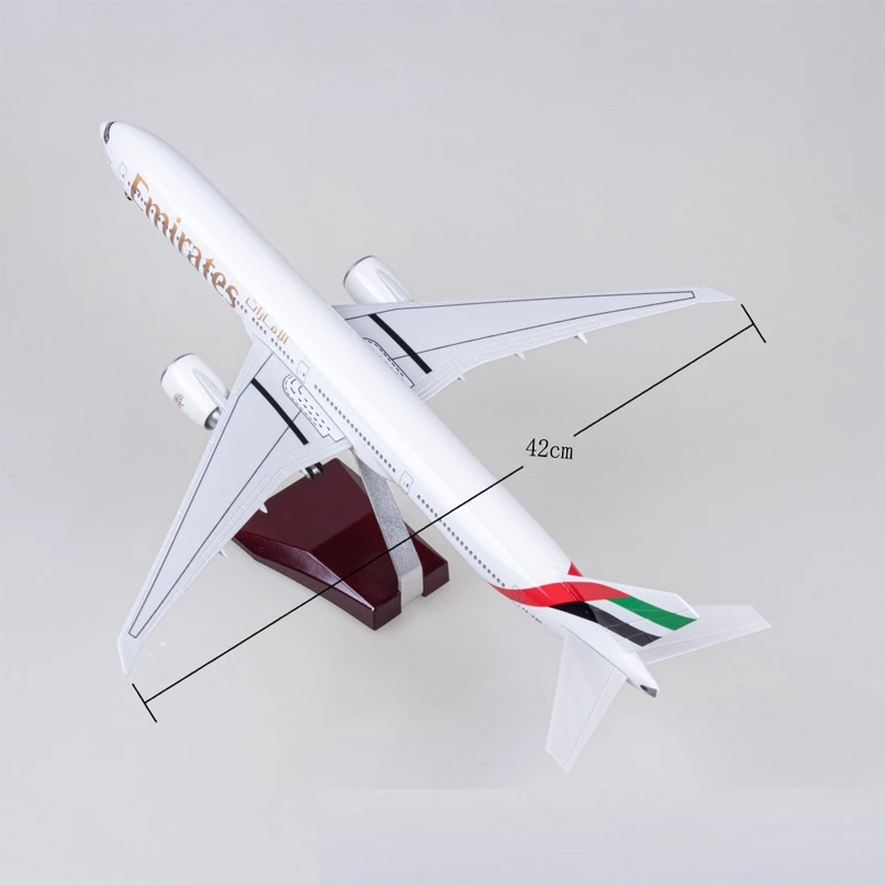 Emirates Boeing 777 Model with LED Lighting 3 Emirates Boeing 777 Model with LED Lighting - Image 3