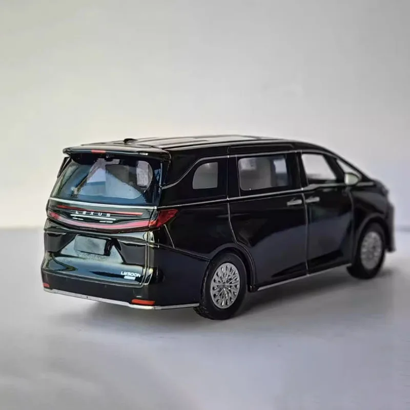 Lexus LM 500h 1/64 Diecast Model Collection 4 Lexus LM 500h 1/64 Diecast Model Collection - Image 4