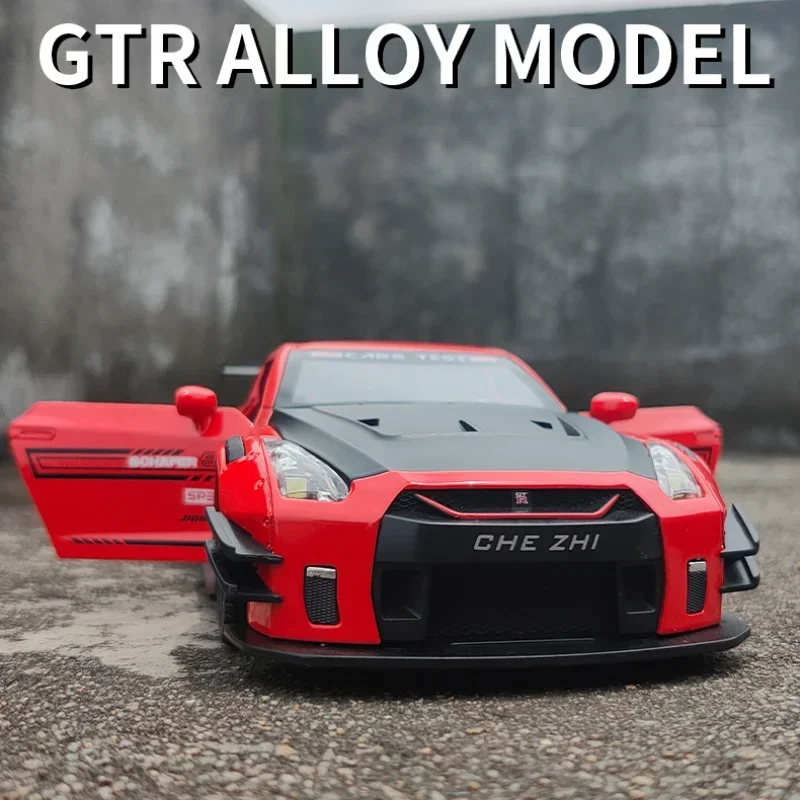 Black Nissan GTR R35 Diecast Model 1:24 Scale 4 Black Nissan GTR R35 Diecast Model 1:24 Scale - Image 4