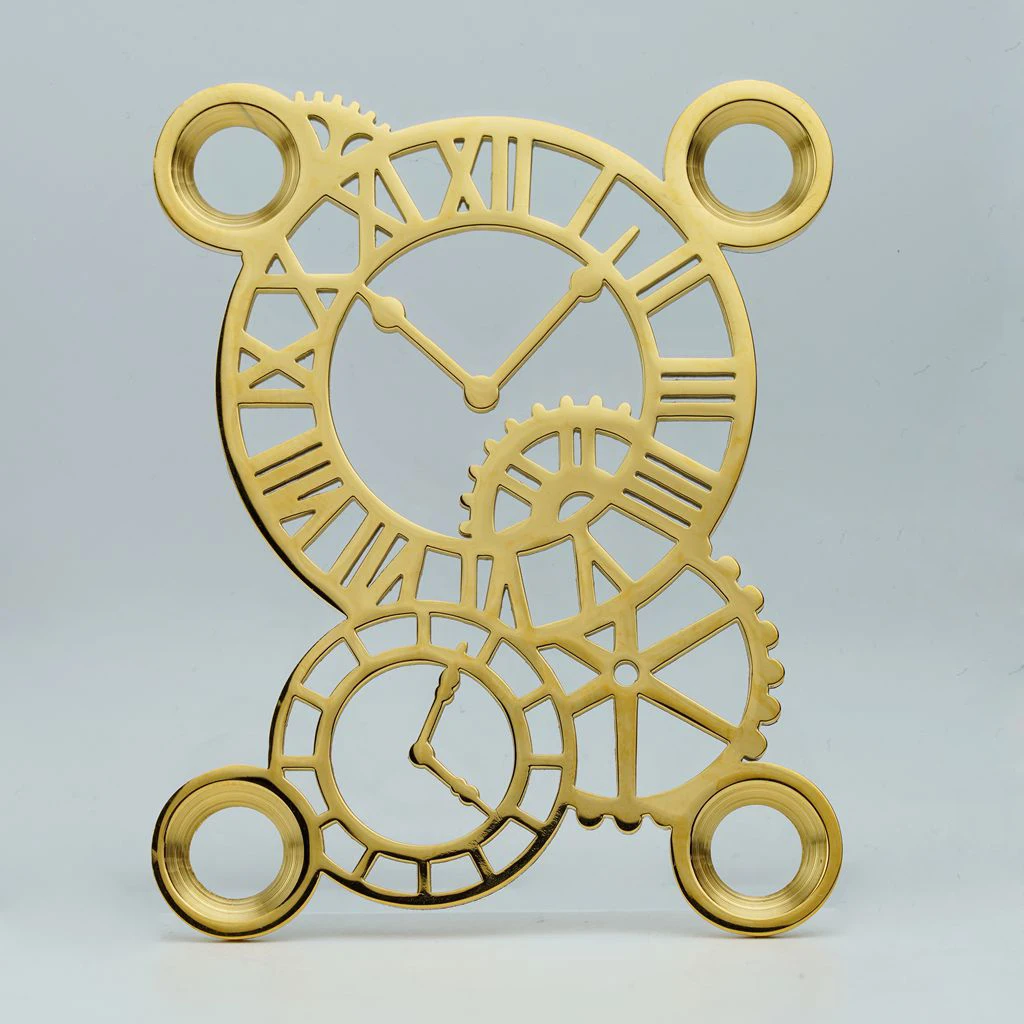 Stainless Steel Clock-Shaped Decor Plates Set 3 Stainless Steel Clock-Shaped Decor Plates Set - Image 3