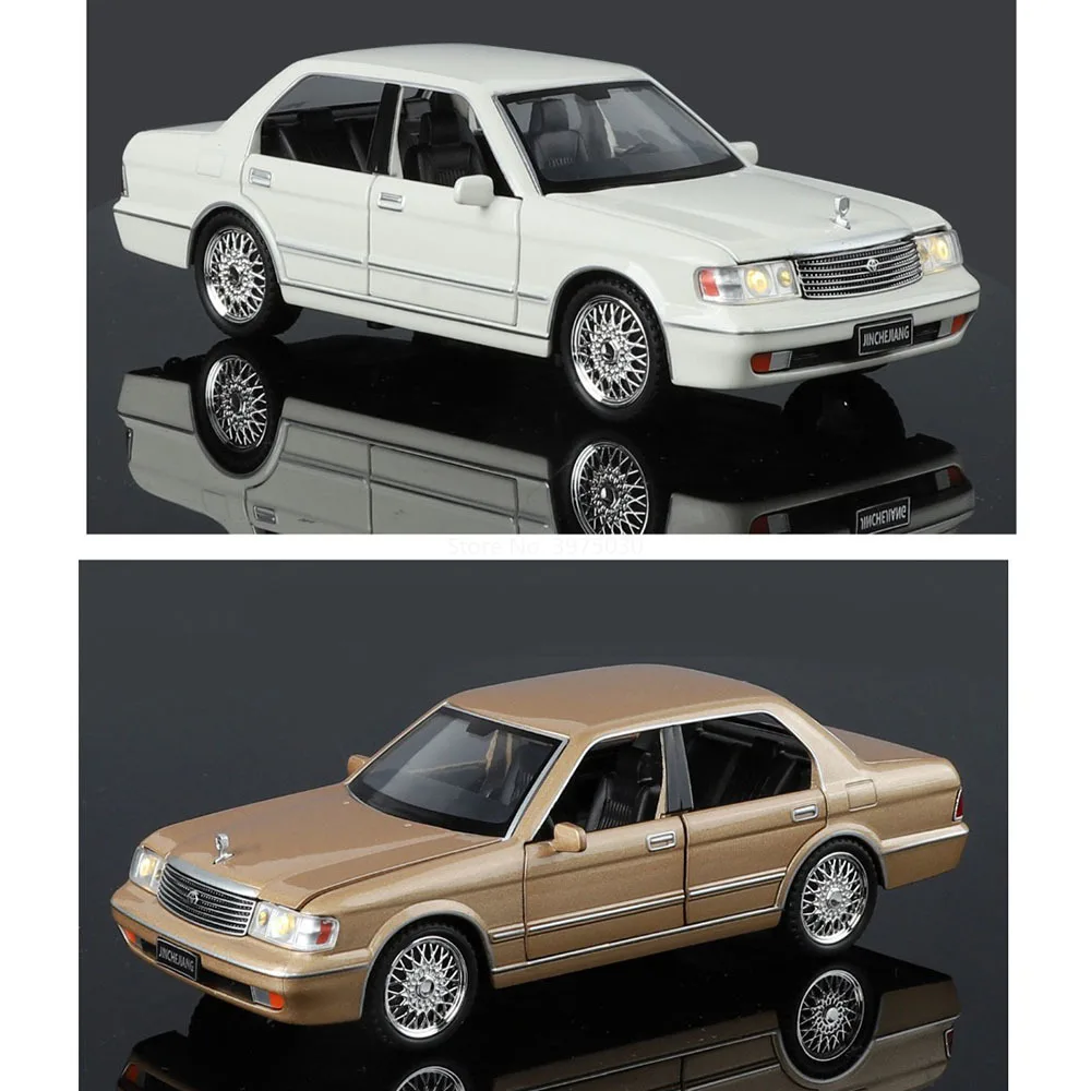 1:32 Alloy Toyota Crown Miniature Model 5 1:32 Alloy Toyota Crown Miniature Model - Image 5