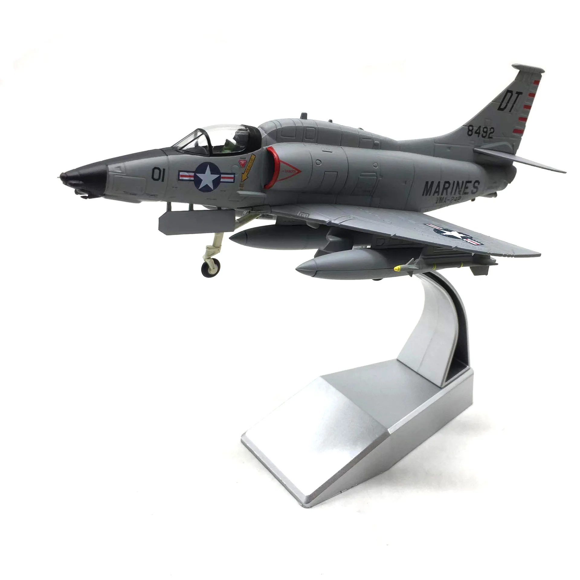 Skyhawk A-4 1:72 Scale Diecast Model for Collectors 3 Skyhawk A-4 1:72 Scale Diecast Model for Collectors - Image 3