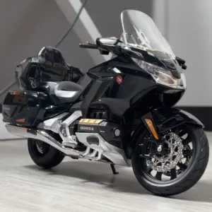 Honda GL1800 Gold Wing Tour 1:9 Diecast Model 13 Sdf238e8d52764d41b18faa93999a293eP
