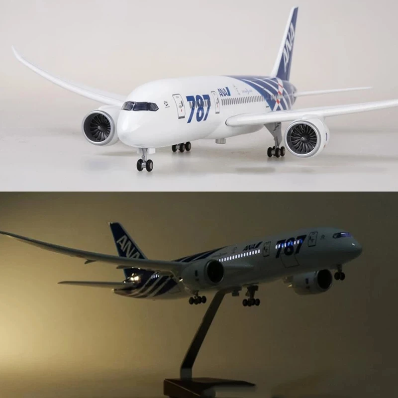 Boeing 787 1/130 Scale Diecast Model Aircraft 3 Boeing 787 1/130 Scale Diecast Model Aircraft - Image 3