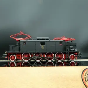 Se0e572e1d8c8443c847e89791f78d141x