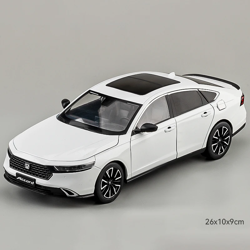 White 1:18 Honda Accord Diecast Model 7 White 1:18 Honda Accord Diecast Model - Image 7