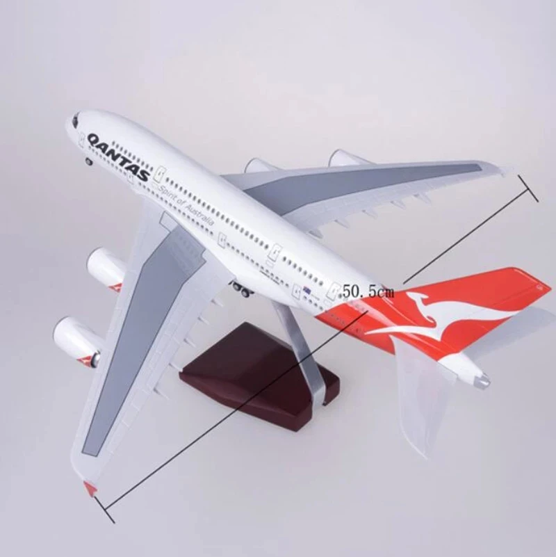 Qantas Airbus A380 1/160 Scale Model 6 Qantas Airbus A380 1/160 Scale Model - Image 6