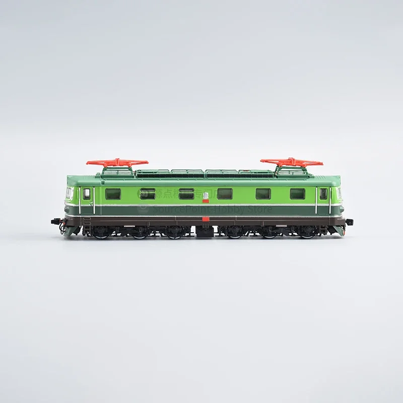 Russian CHS2 Model 1:87 Diecast Locomotive 5 Russian CHS2 Model 1:87 Diecast Locomotive - Image 5