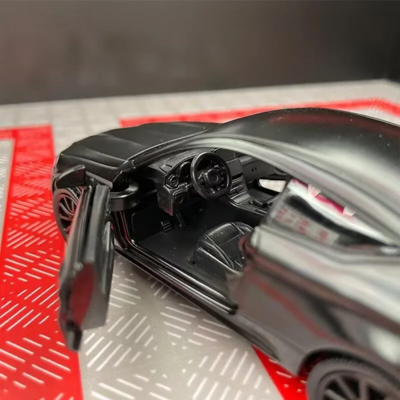 Mercedes-Benz C63S Coupe Diecast Model 1:36 Scale 5 Mercedes-Benz C63S Coupe Diecast Model 1:36 Scale - Image 5