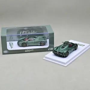 Pagani Utopia 1:64 Die-Cast Model in Metallic Green 11 Se4e8954eca324c5f92572004453fcf4ft