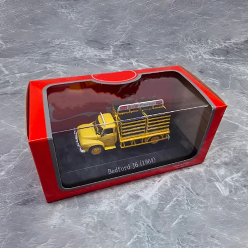 Vintage 1964 Bedford J6 Diecast Model 5 Vintage 1964 Bedford J6 Diecast Model - Image 5