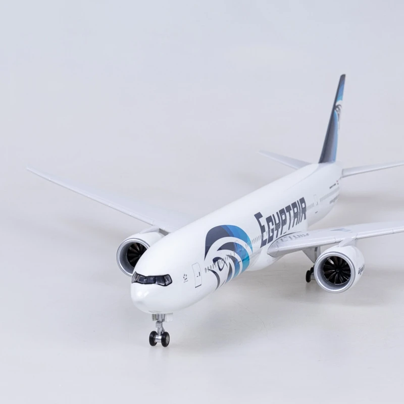 Boeing 777 Resin Model with LED Lighting 2 Boeing 777 Resin Model with LED Lighting - Image 2